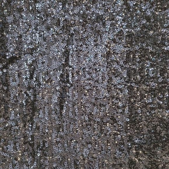 Bizbee Skirt, Size M - Picture 4 of 4